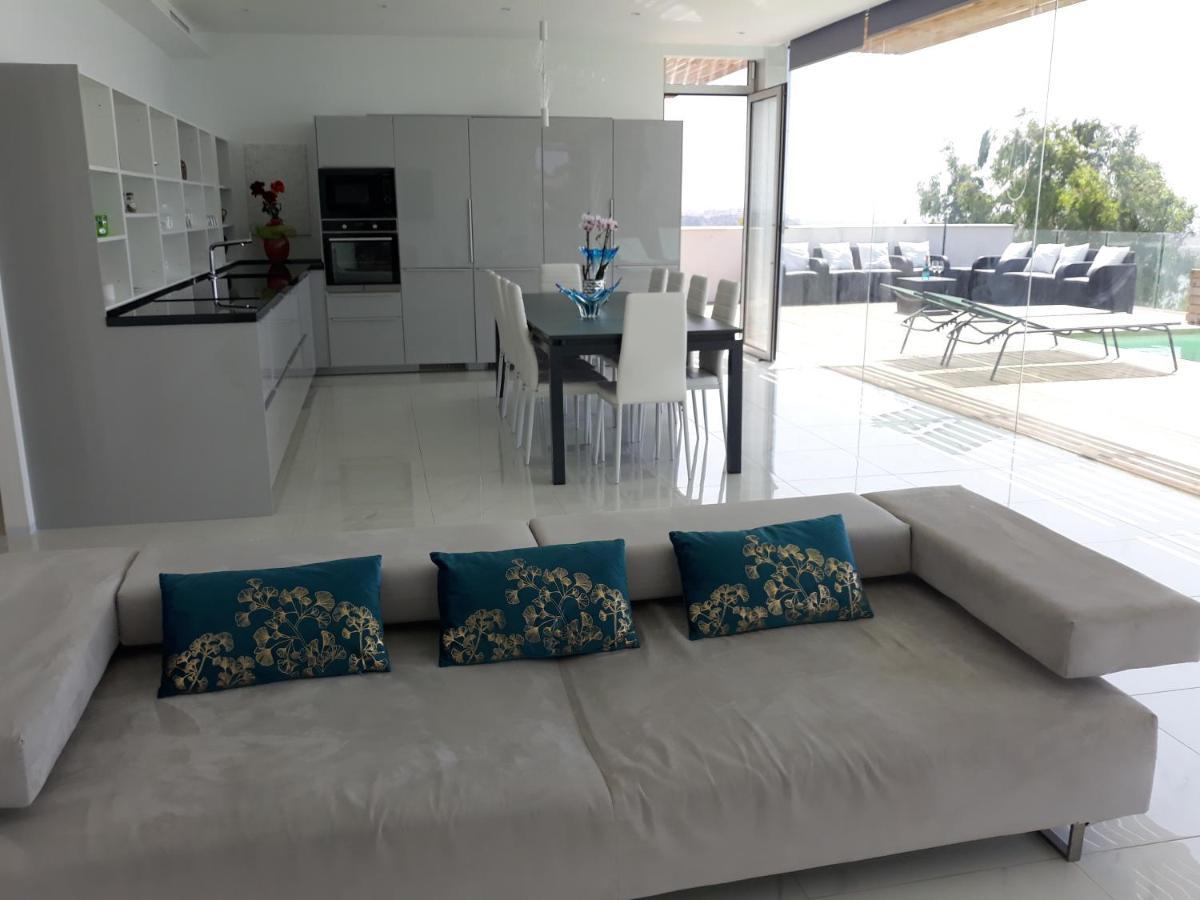 Villa Luxury Paradise 萨各夫雷纳 外观 照片